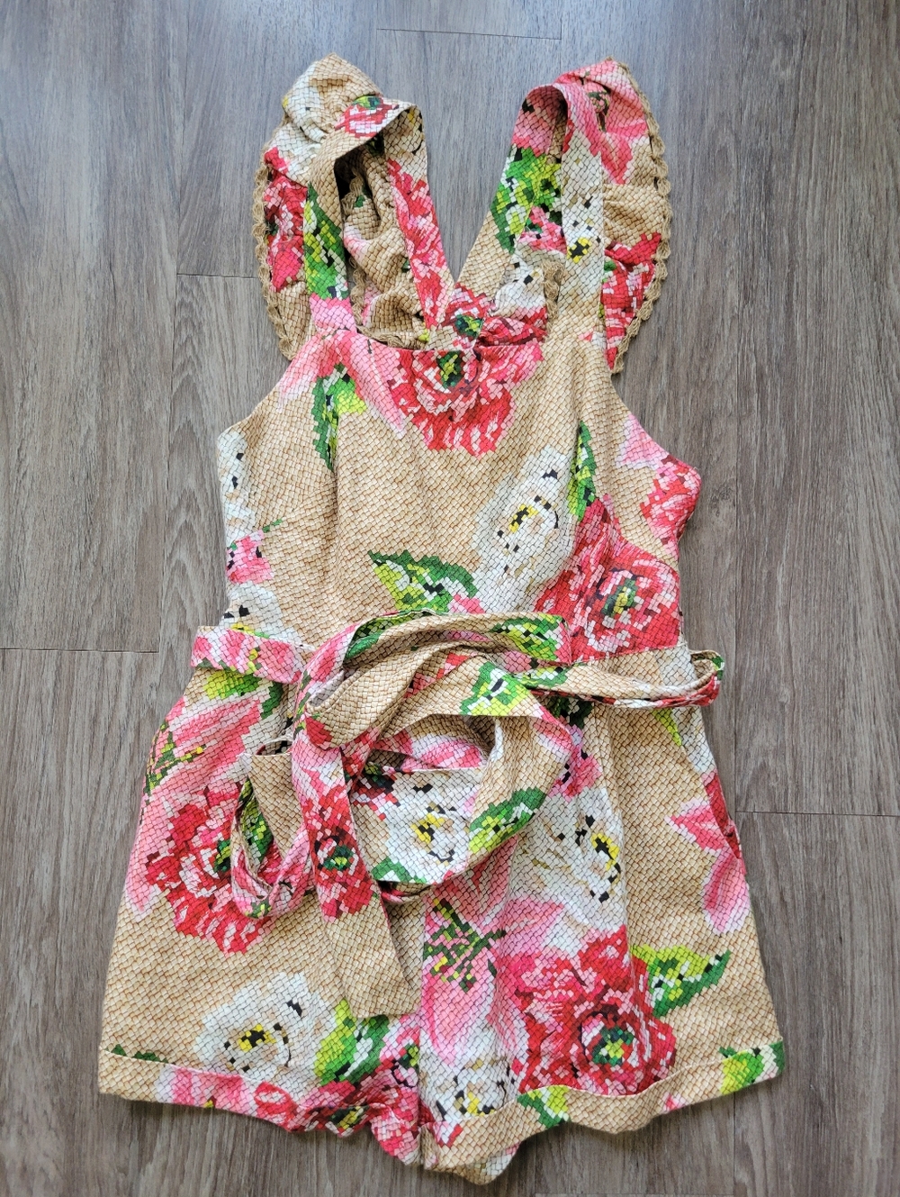 NWT Farm Rio Romper Woven Floral Crossed Back Frilled 100% Linen Multi Boho MD - Picture 8 of 16